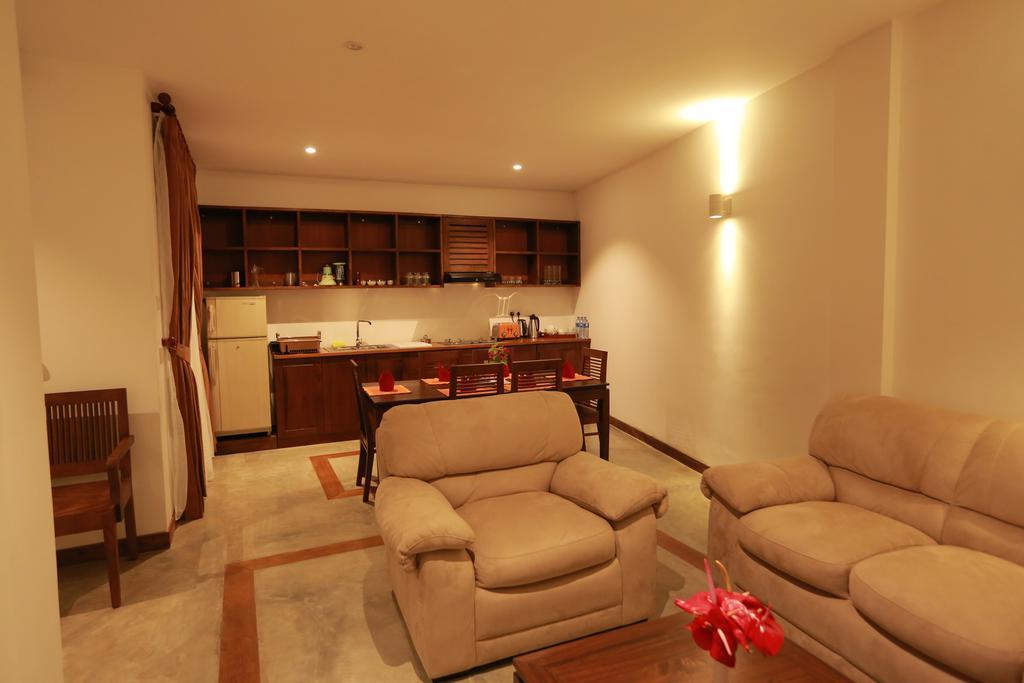 Refresh Hotel Hikkaduwa Habitación foto